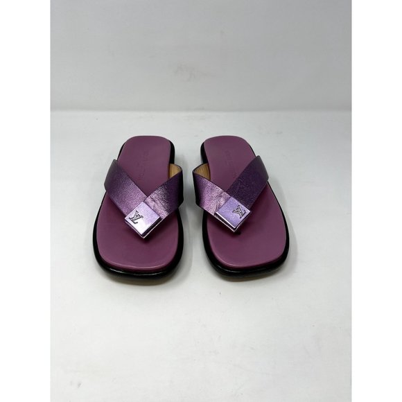 Louis Vuitton Shoes - Louis Vuitton Leather Flip Flops